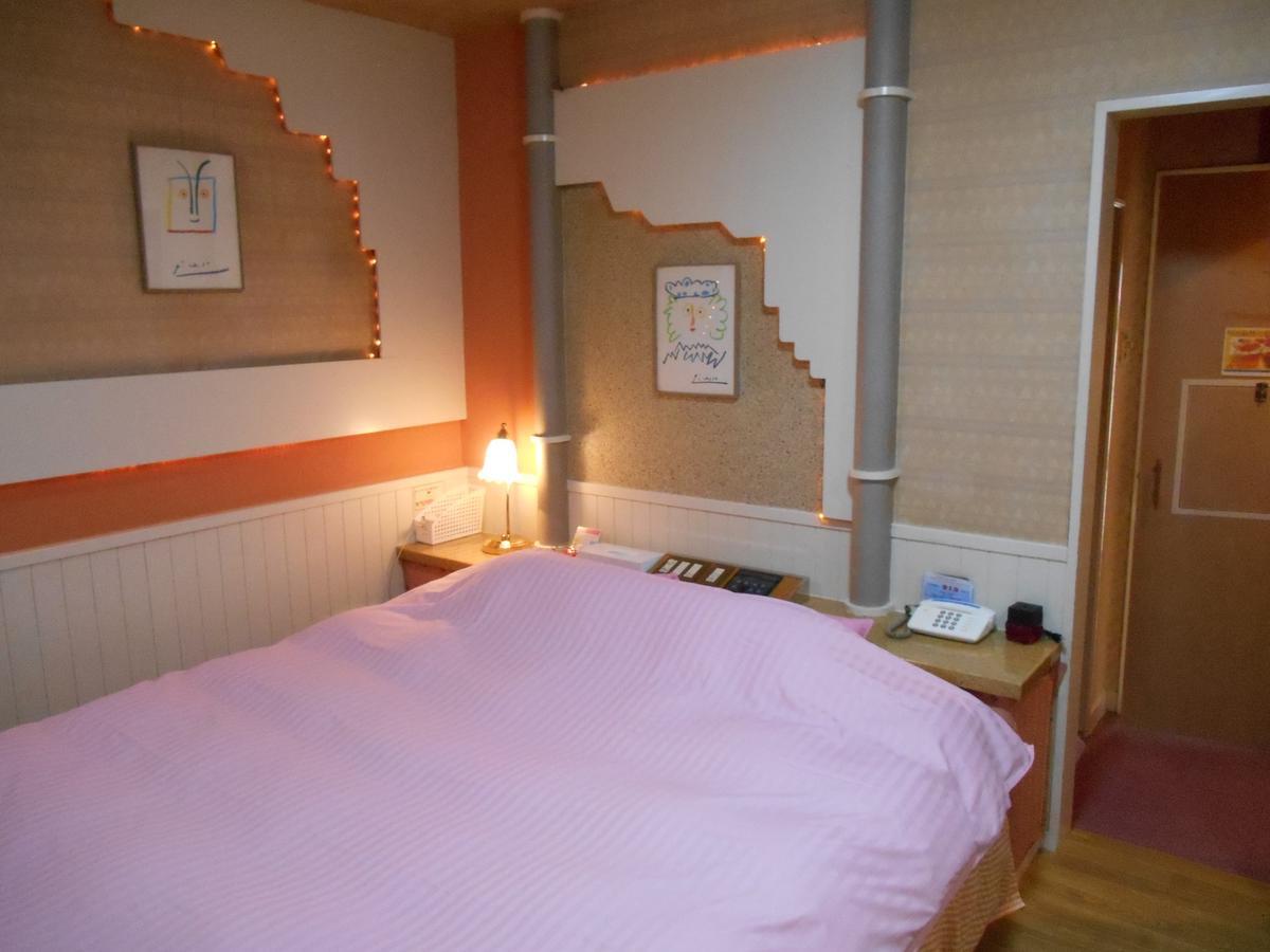 Hotel Ayabe Aine (Adults Only) Kurotanicho Exteriör bild
