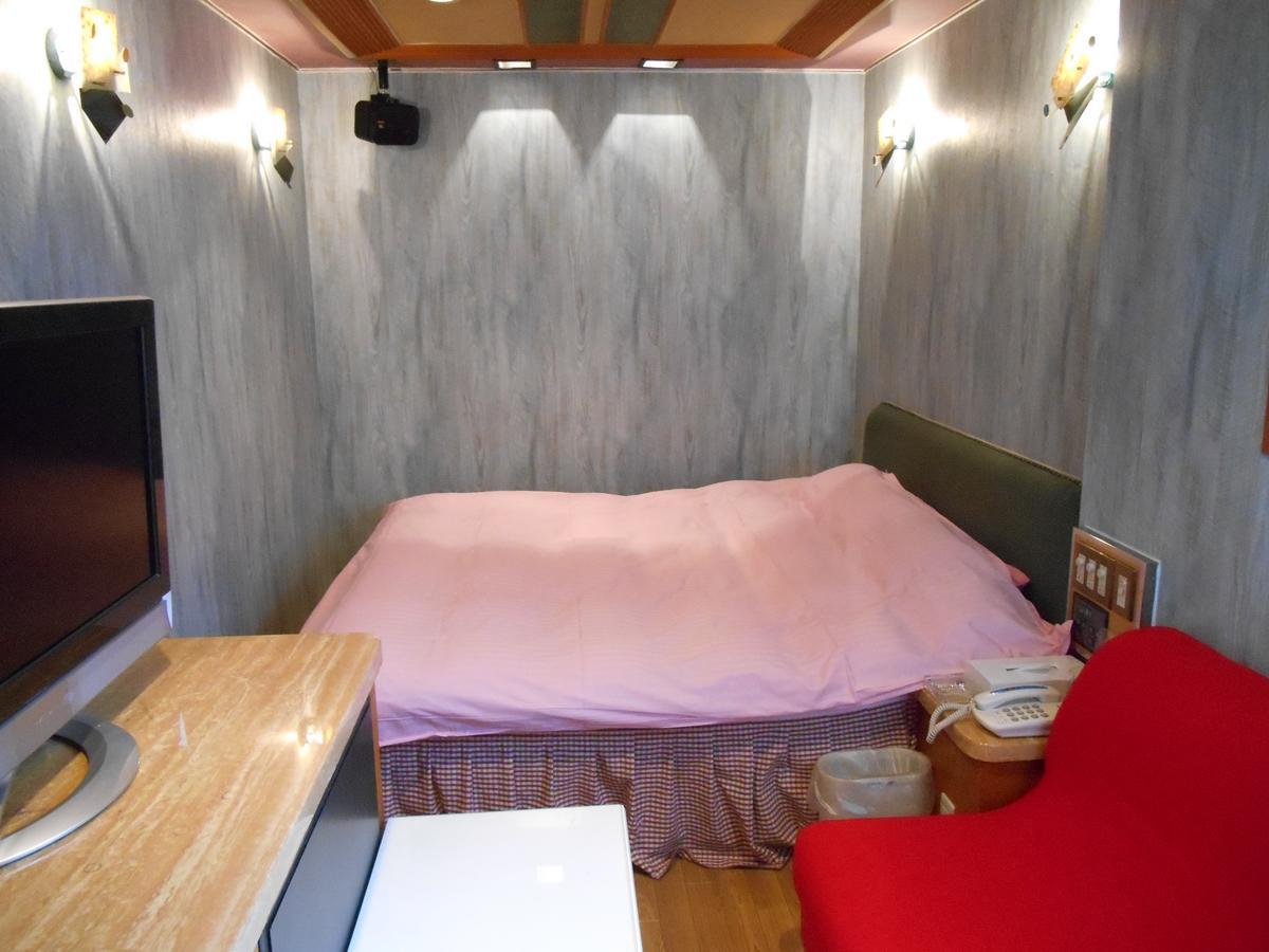 Hotel Ayabe Aine (Adults Only) Kurotanicho Exteriör bild